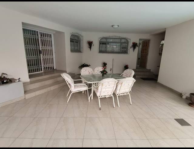 4 BEDROOM HOUSE FOR SALE IN VANDERBIJLPARK SE 3